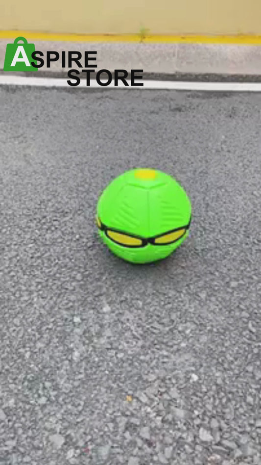 UFO Magic Football (Multicolor)